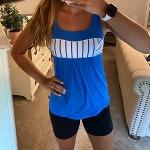 Lululemon tank